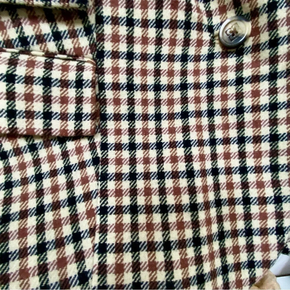 UPCYCLED patchwork detailing Wool boho blazer w equestrian cabin vibe - Picture 8 of 16